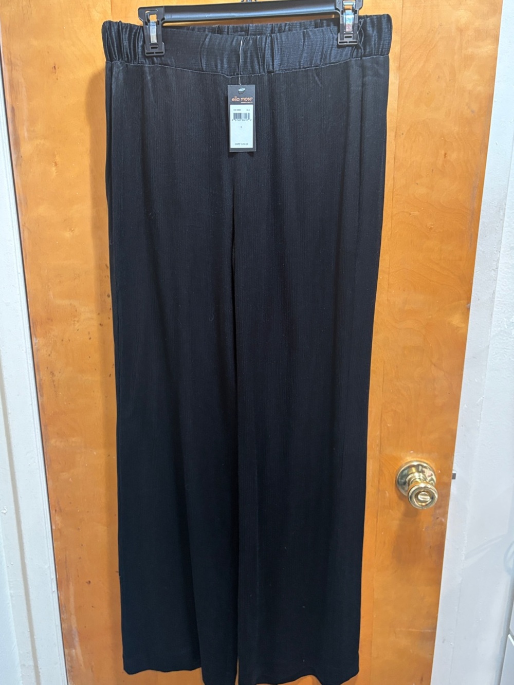 Ella Moss Black Straight-Leg satins Pants